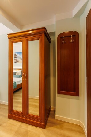 Wheelchair access - Amiral Hotel (Constanta)