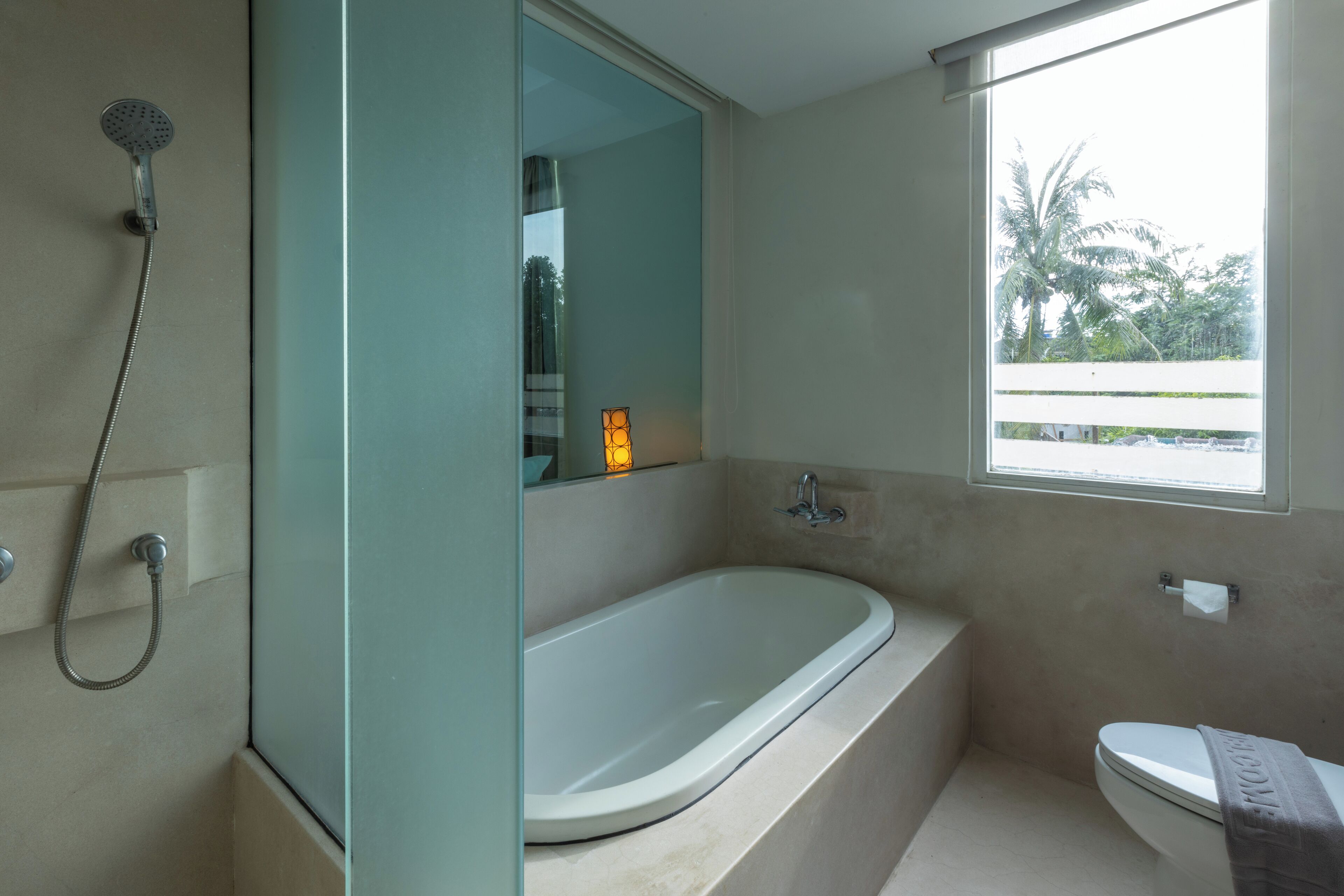 mini suite | bathroom | free toiletries, slippers, towels