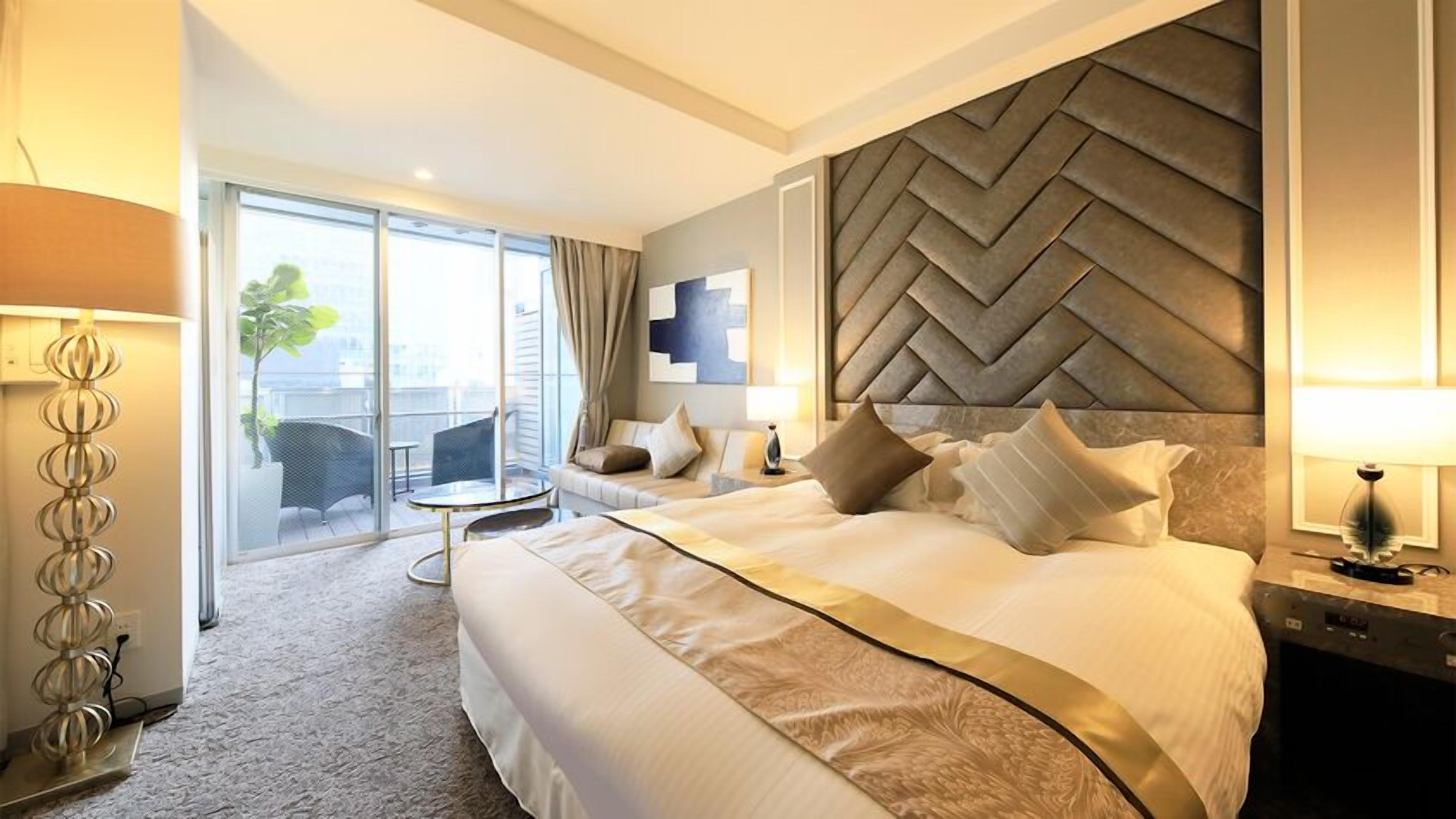 Bộ đồ giường cao cấp, chăn bông, trang trí khác biệt 