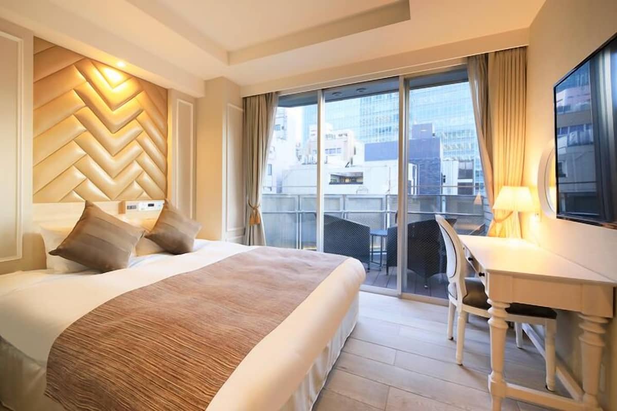 Bộ đồ giường cao cấp, chăn bông, trang trí khác biệt