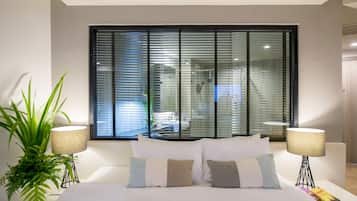 Deluxe Premier Room (Double OR Twin beds) | In-room safe, desk, free WiFi, bed sheets