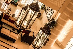 Zona de estar del vestíbulo