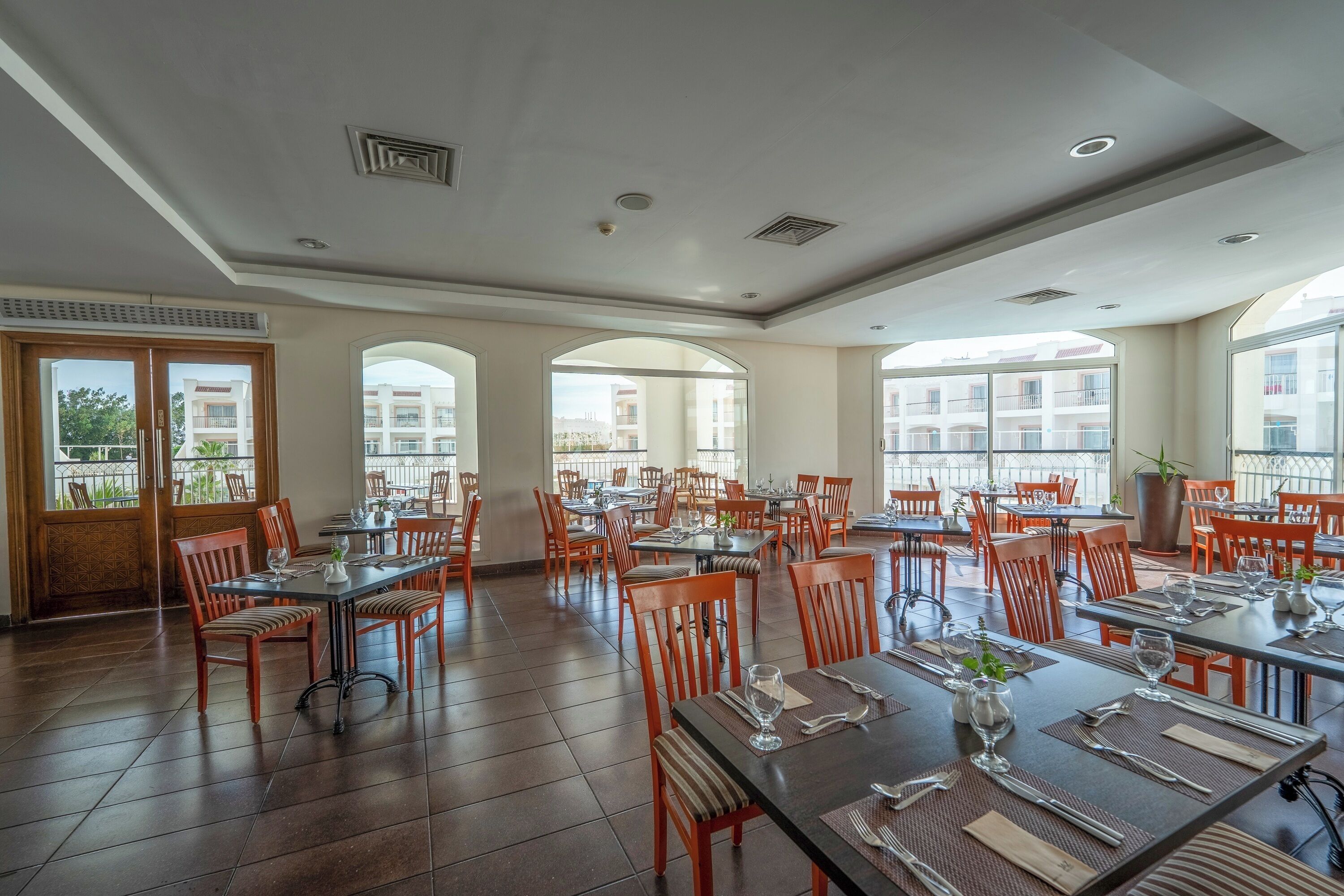 Colazione a buffet inclusa, servita tutte le mattine 