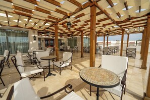 Breakfast, lunch, dinner served; international cuisine  - JAZ Neo Sharks Bay (Sharm El Sheikh)