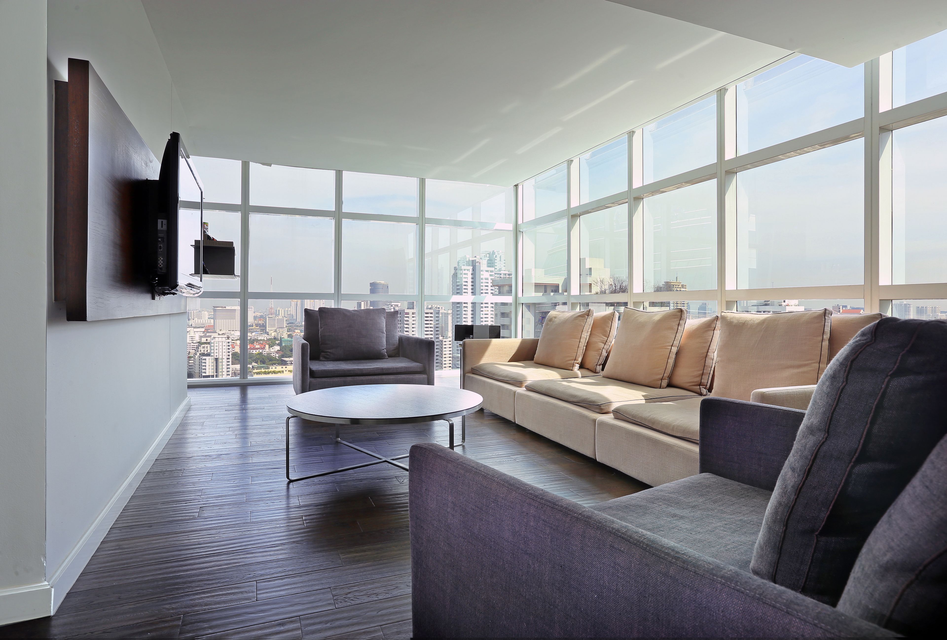 3-bedroom family residential suite | living area | 32-inch lcd tv with satellite channels, tv, pay films