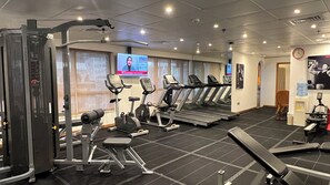 Gym - Uptown Hotel Apartments Abu Dhabi by Gewan (Abu Dhabi)