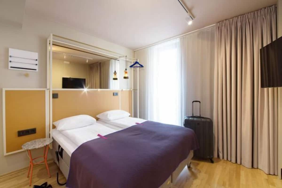 Hypoallergeen beddengoed, een kluis op de kamer, gratis babybedden