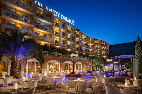 Terrasse/Patio. Hotel Savoy Palace - Tonelli Hotels