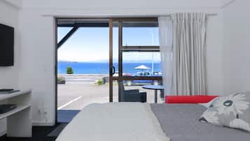 Superior One Bedroom Suite with Hot Tub | 客房景觀