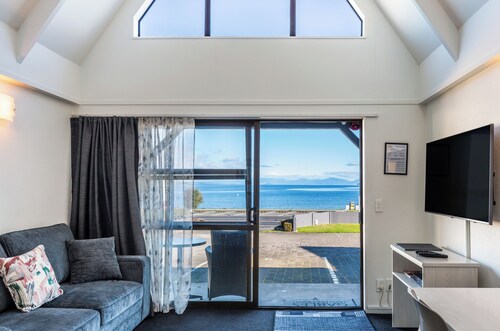 Gables Lakefront Resort