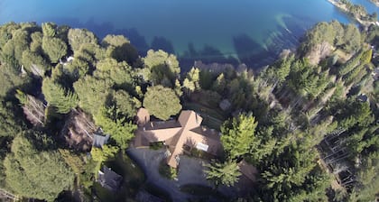 Peninsula Petit Hotel
