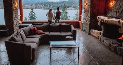 Peninsula Petit Hotel