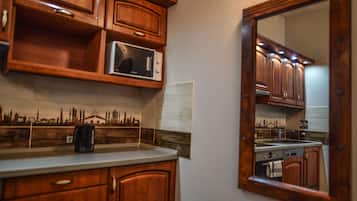 Apartemen Desain, 2 kamar tidur, dapur | Microwave