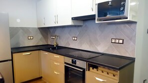 Superior Loft, 2 Bedrooms | Private kitchen - Corvin Point Rooms and Apartments (Budapest)