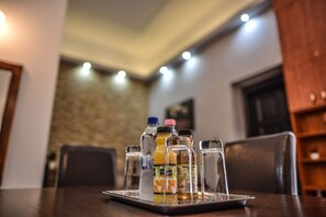 Design-huoneisto, 2 makuuhuonetta, keittiö | Ruokailu omassa huoneessa