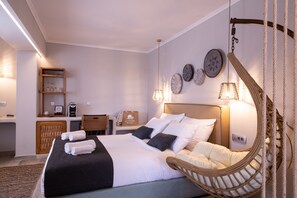 Suite, Terrace, Partial Sea View - Glykeria Mini Suites (Santorini)