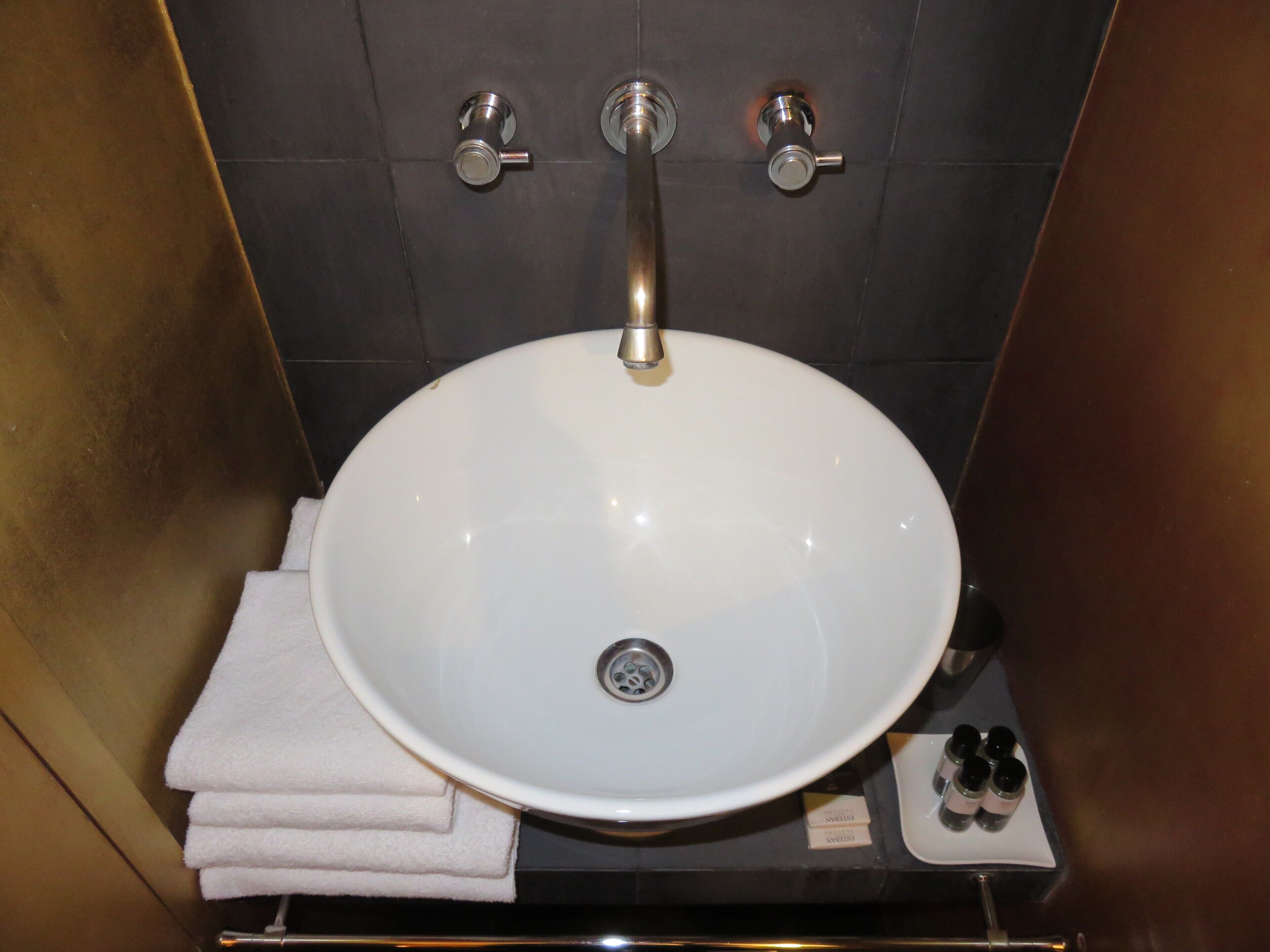 Photo - Hotel Windsor Home