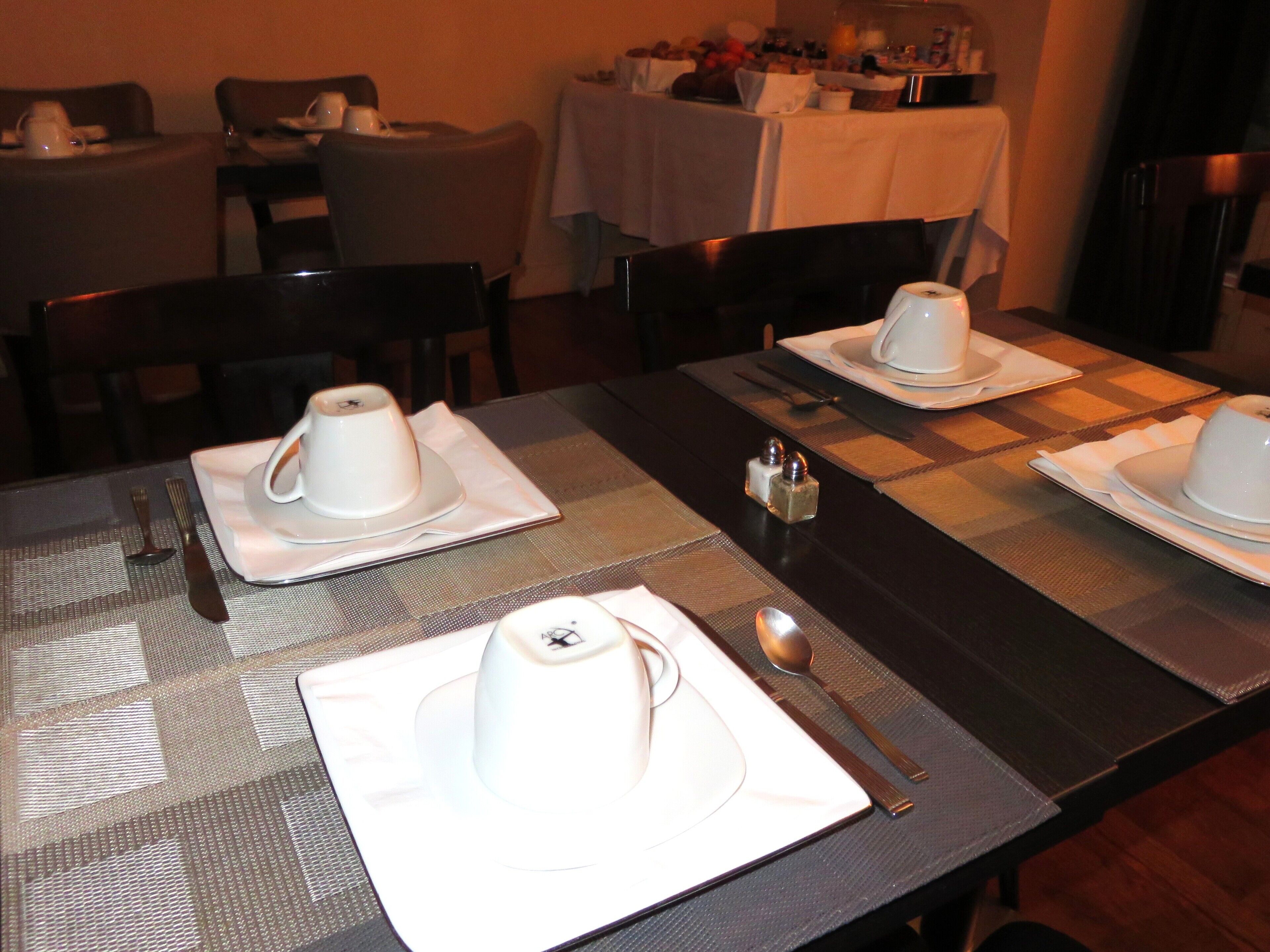 Photo - Hotel Windsor Home