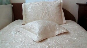 Soundproofing, iron/ironing board, free WiFi