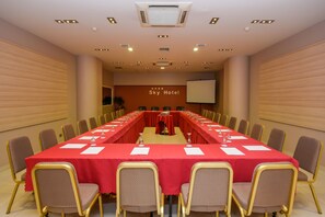 Business center - Sky Tower (Tirana)