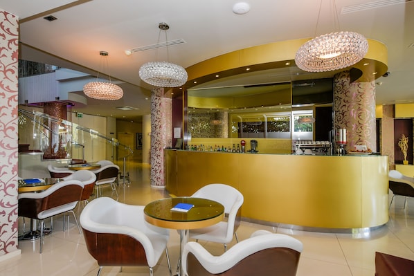 Bar (en la propiedad)