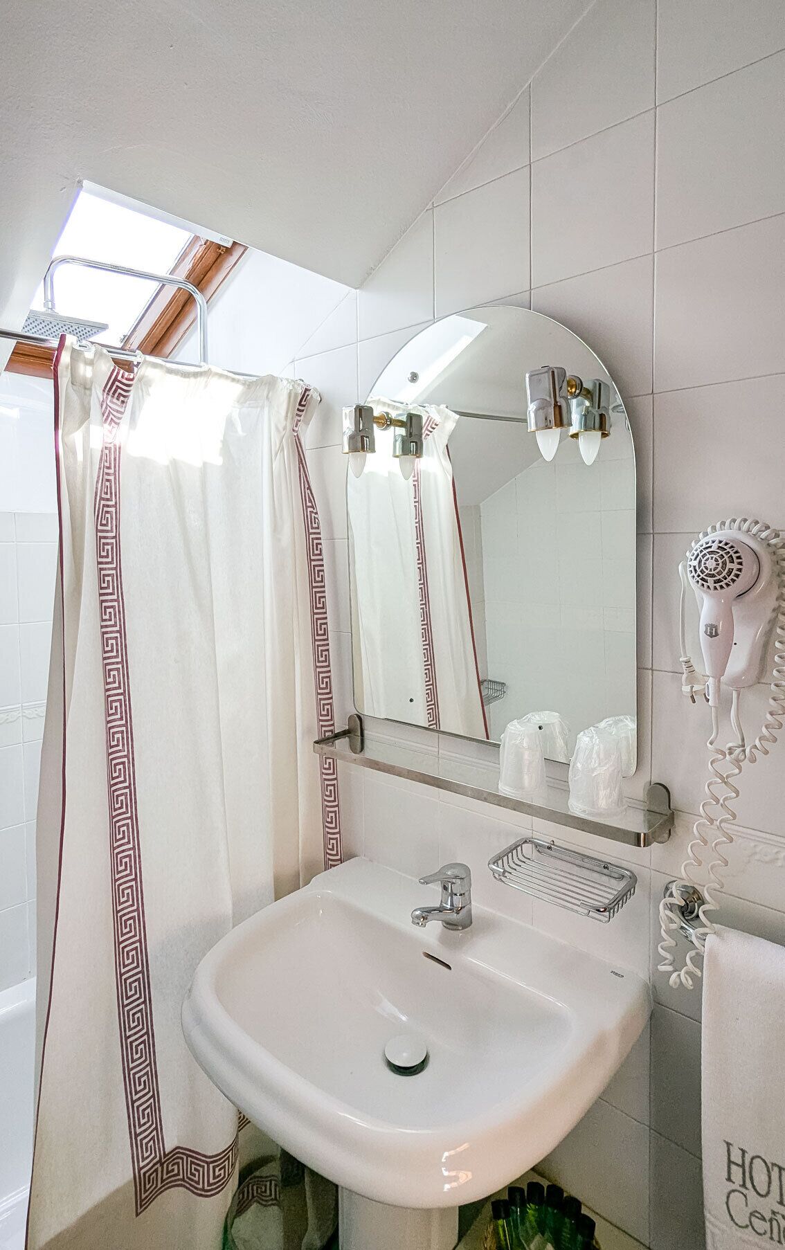 Photo - Alojamientos Cenera