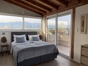 Panoramic Penthouse, 1 Bedroom, Ocean View | In-room safe, rollaway beds, free WiFi, bed sheets - Candia Hotel (Chania)