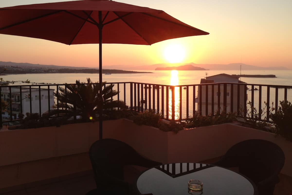 Panoramic Penthouse, 1 Bedroom, Ocean View | Teres/patio
