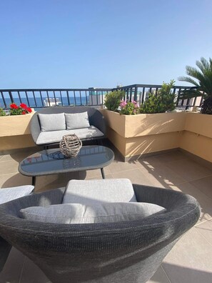 Double Room (Roof Garden) | In-room safe, rollaway beds, free WiFi, bed sheets - Candia Hotel (Chania)