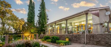 Overnatningsstedets facade