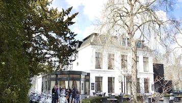 Terrasse/gårdhave