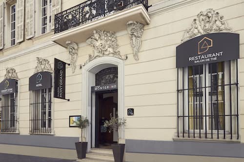 Entrée de l’hébergement