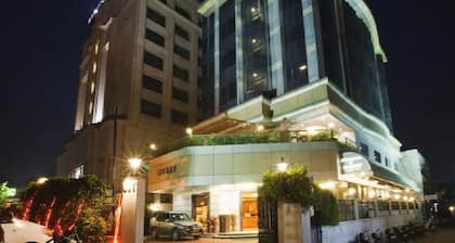 Hotel Zeeras