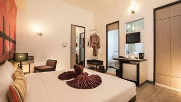 Chambre Supérieure | Couette en duvet d'oie, mini-bar avec articles gratuits