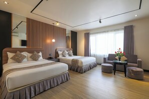 Chambre familiale (Suite) | 1 chambre, literie de qualité, lit avec matelas à plateau-coussin