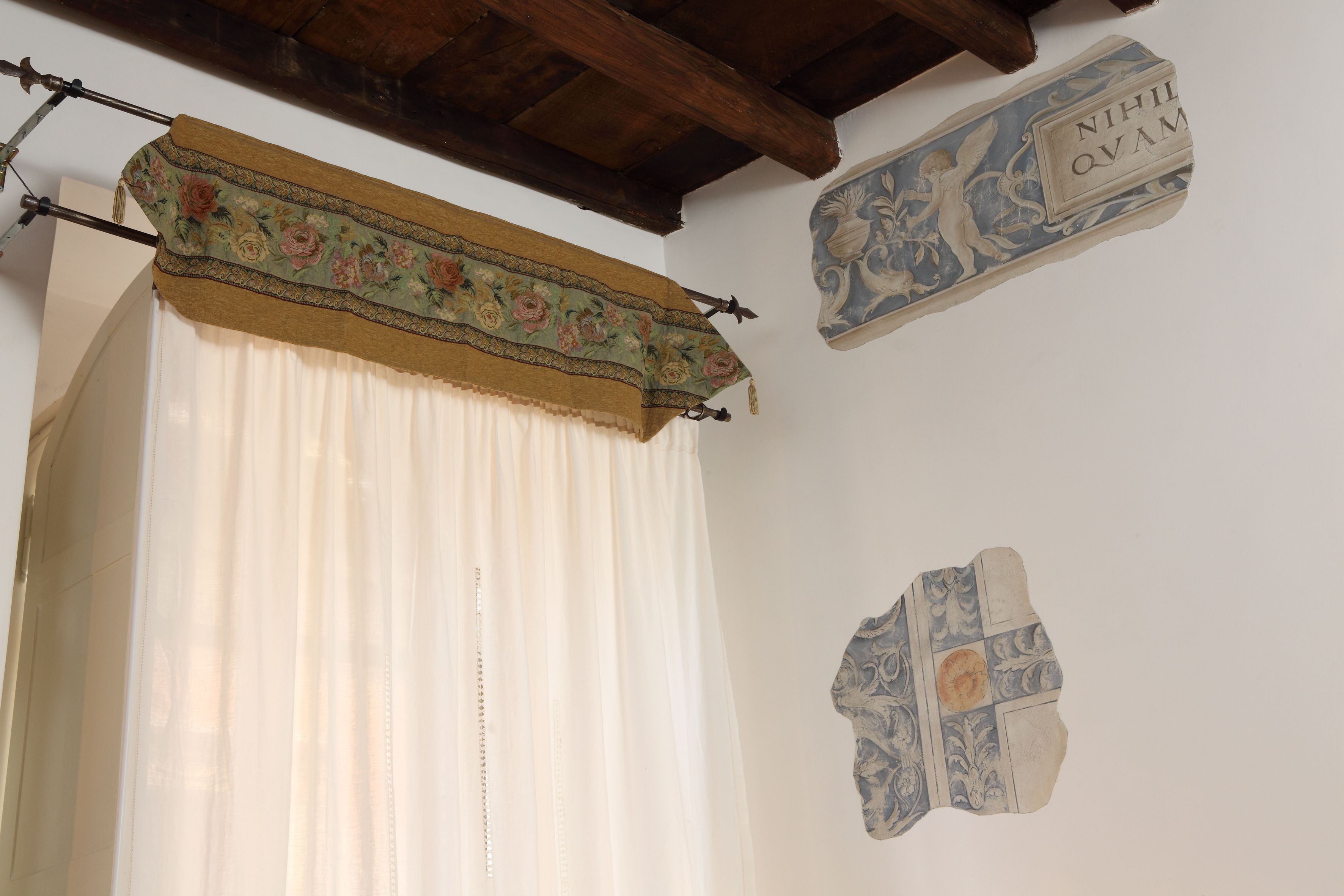 triple room | interior detail