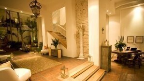 Zona de estar del vestíbulo