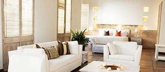 Casablanca Belle & Boutique