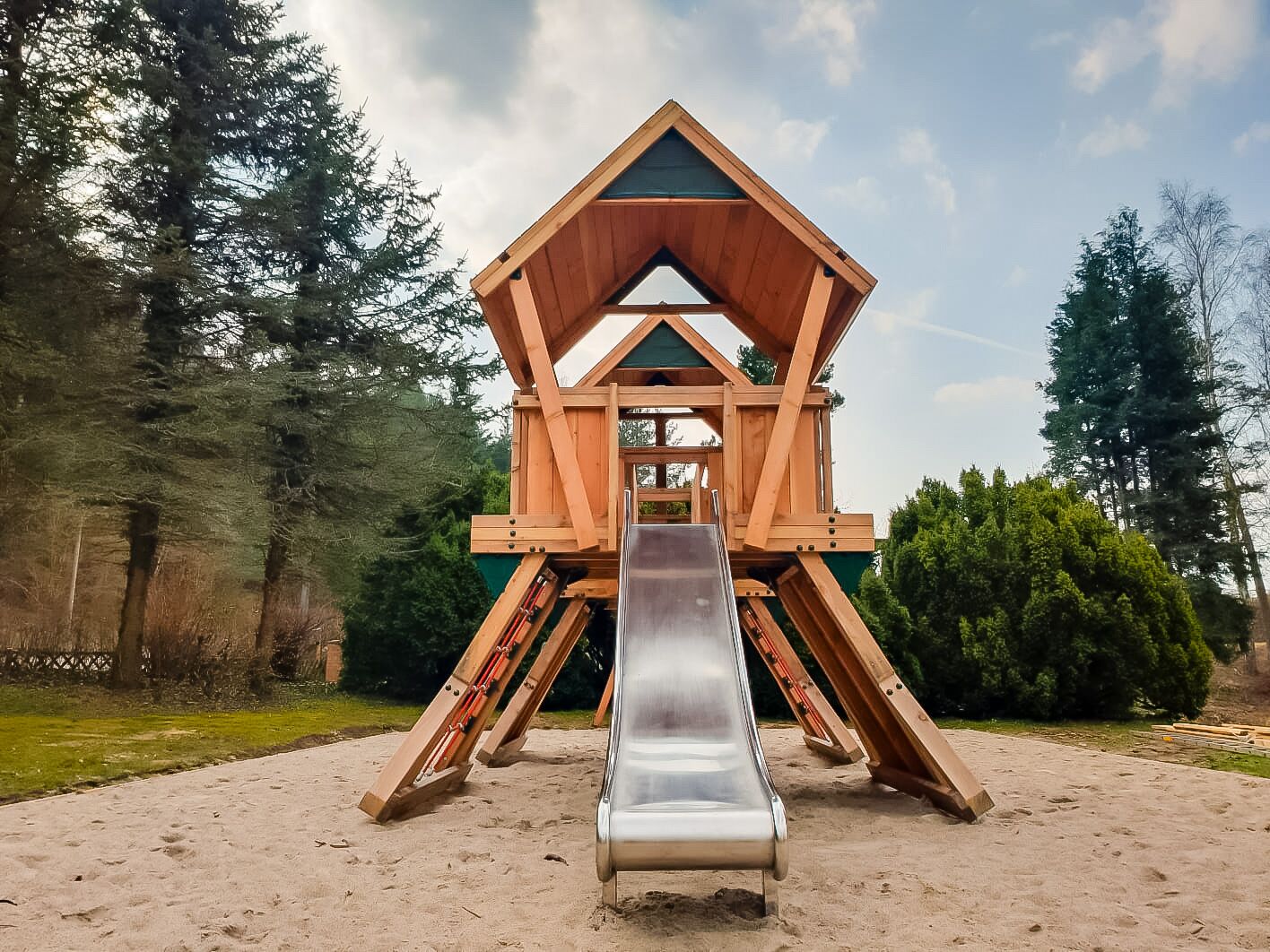 Aire de jeux - extérieure