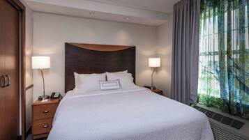 Desk, iron/ironing board, free cribs/infant beds, free WiFi