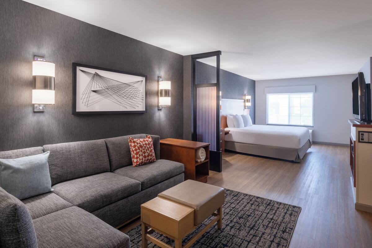 hypo-allergenic bedding, down duvets, desk, laptop workspace