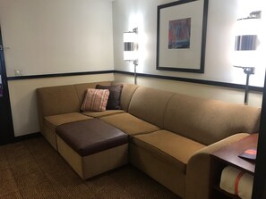 42-inch flat-screen TV with satellite channels, TV, first-run movies - Hyatt Place Santa Fe (Santa Fe)
