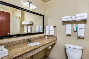 Free toiletries, hair dryer, towels, soap - Cobblestone Inn & Suites - Vinton (Vinton)