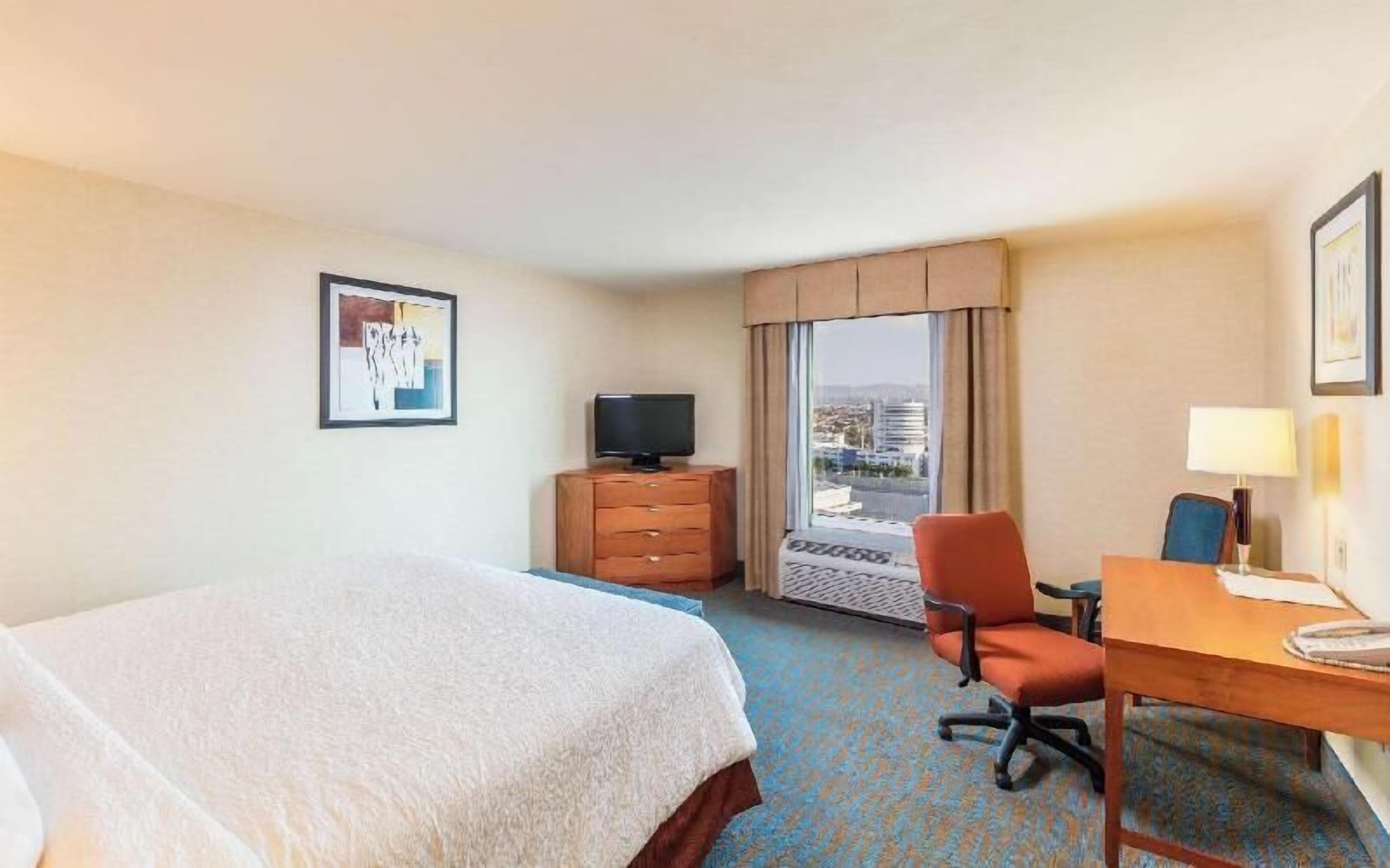 Premium bedding, pillowtop beds, in-room safe, blackout drapes
