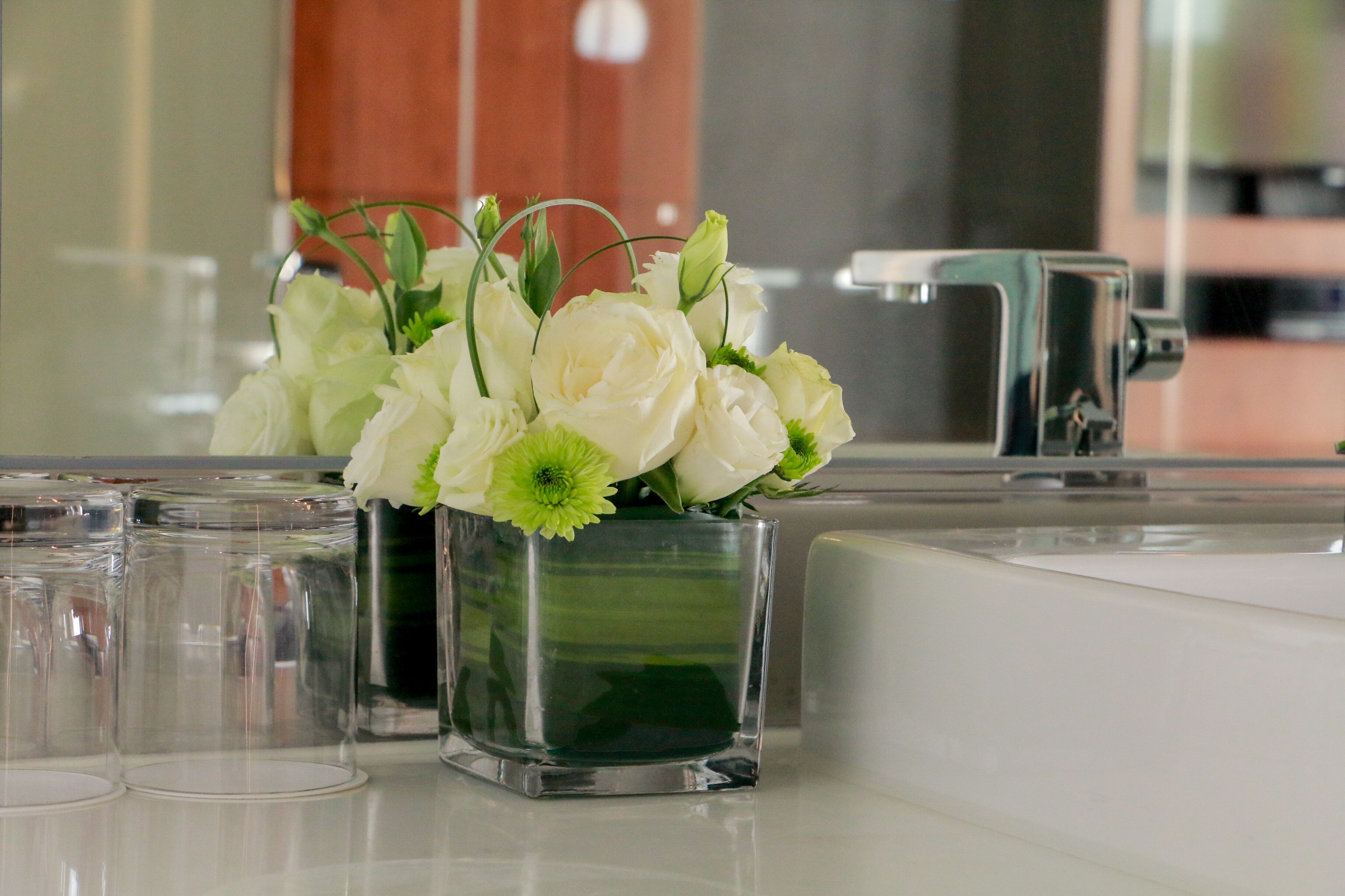 1 bedroom, premium bedding, down duvets, free minibar items