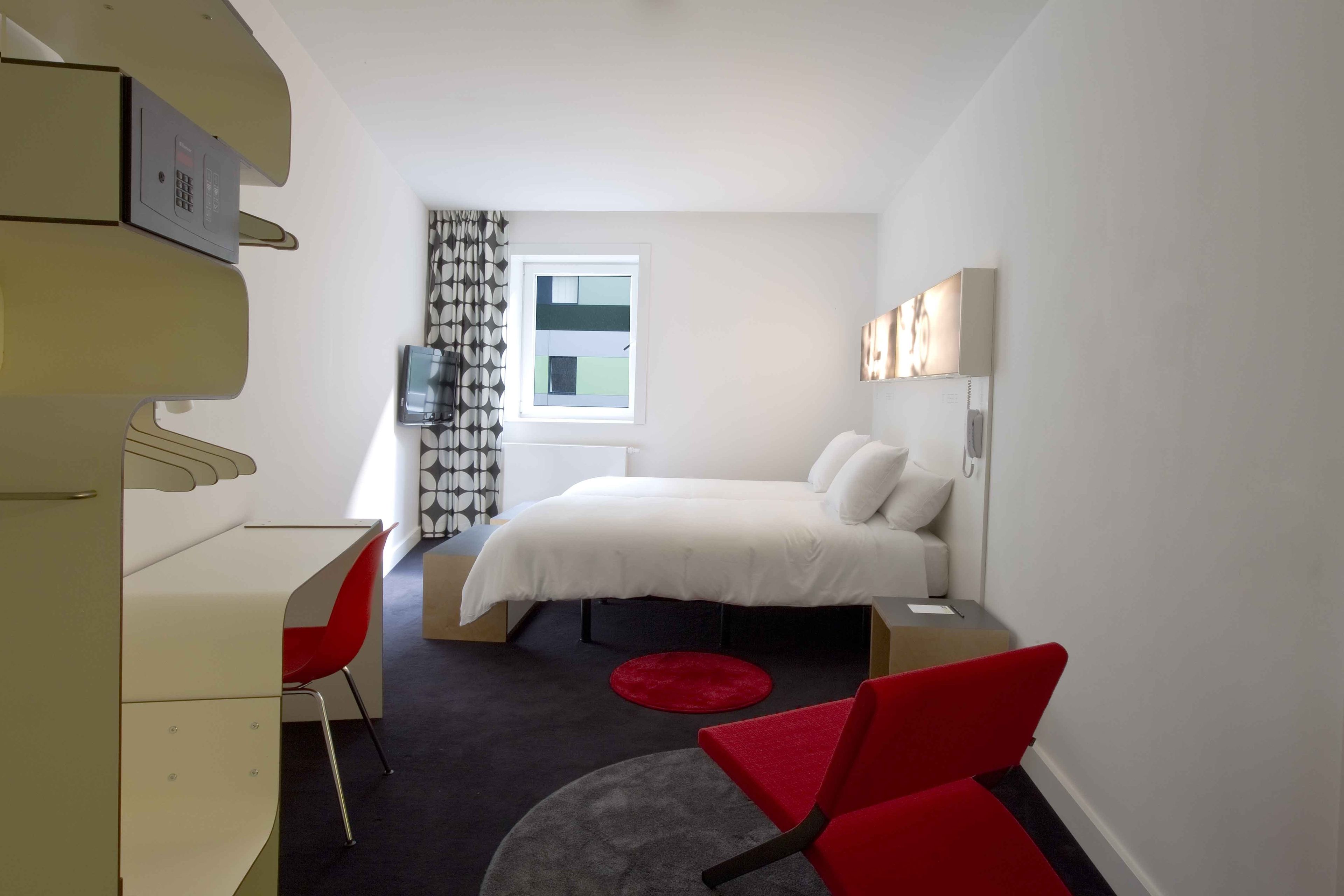 grand double or twin room | 1 bedroom, down duvets, in-room safe, individually decorated