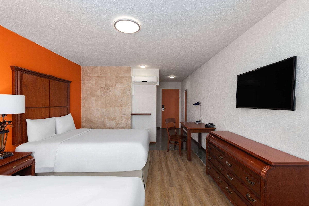 Standard Room, 2 Queen Beds, Non Smoking | Desk, free WiFi, bed sheets