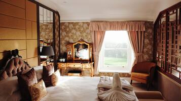 Suite Luxe | Fer et planche Ă repasser, Wi-Fi gratuit, draps fournis