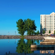 Residence Inn by Marriott Kingston Water's Edge