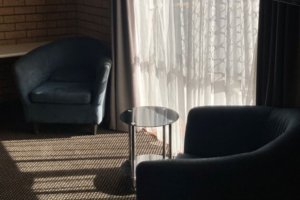 standard double room | 1 bedroom, premium bedding, individually furnished, desk
